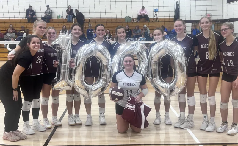 1,000 digs for Steinbrecher